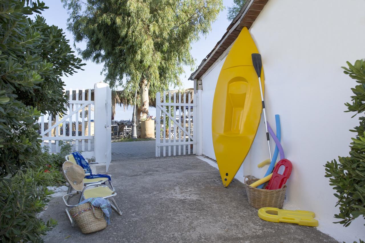 Rododafni Bay Residences Exterior photo